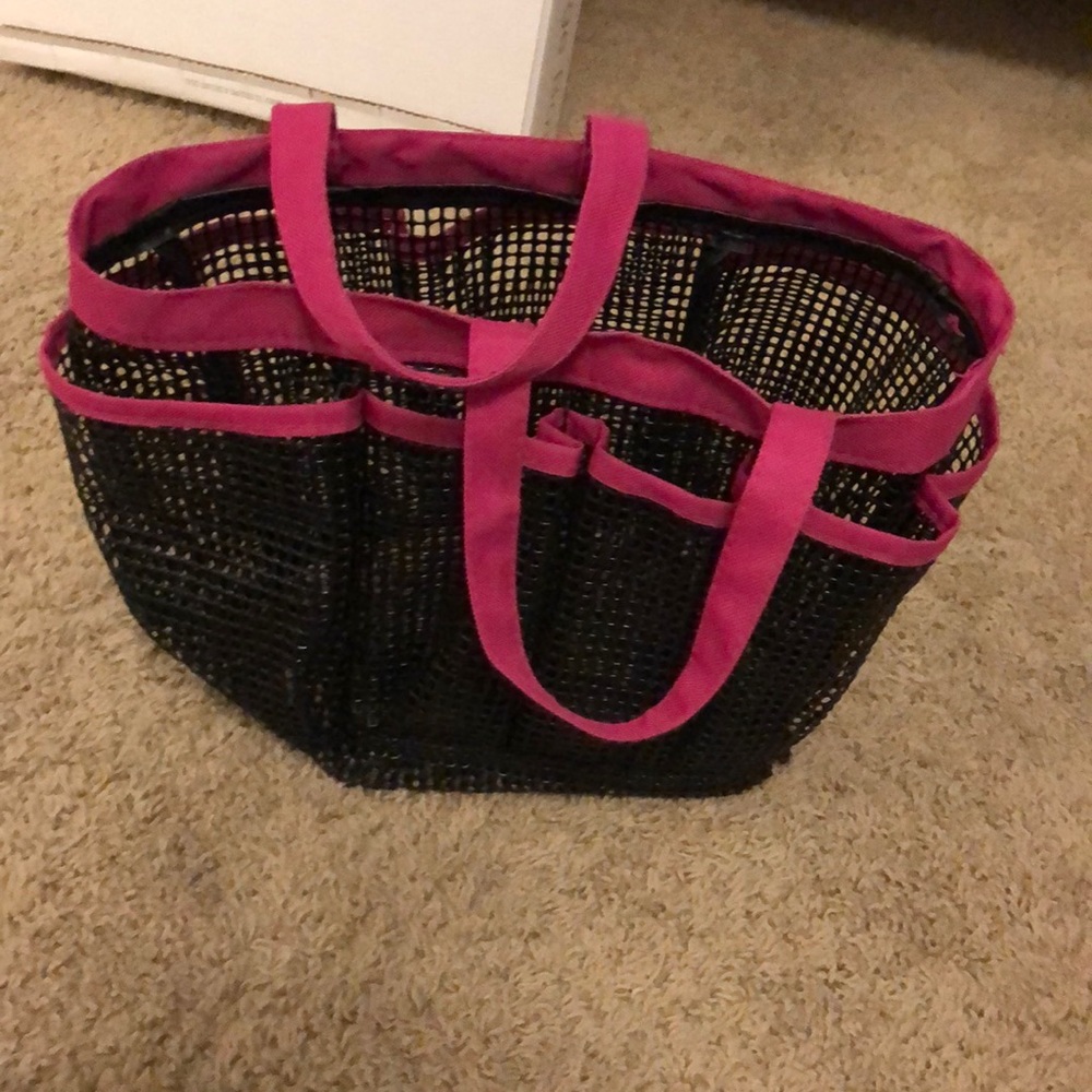 Bathroom organizer